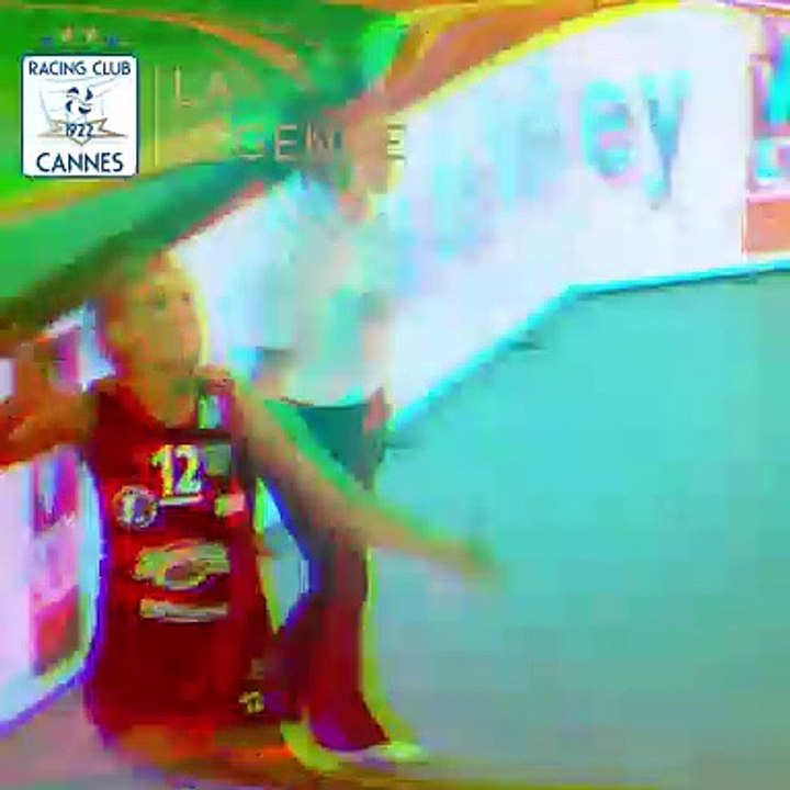 Nous souhaitons un très joyeux anniversaire à notre magnifique et légendaire Victoria Ravva