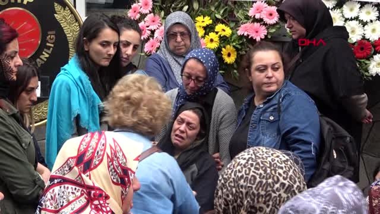 Bursa -kaldırımda servis minibüsü çarpan liseli iskender toprağa verildi