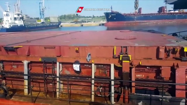 Sicilia - Sequestrato carico di oltre 2000 tonnellate di rifiuti ferrosi (31.10.19)