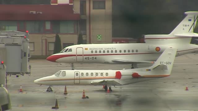El agente herido en los disturbios de Barcelona aterriza en Vigo
