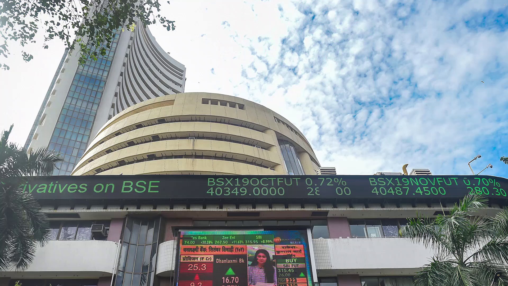 Markets at Record High, What Should You Invest in? Expert Mayuresh Joshi Answers