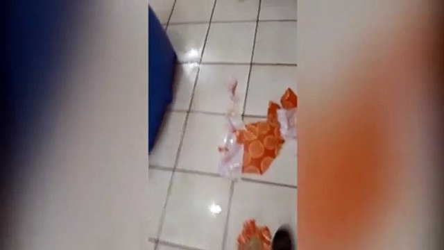 Pais relatam que salas de Cmei ficaram alagadas nesta quinta-feira