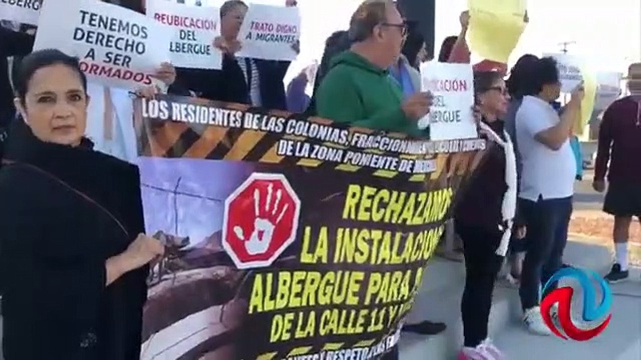 Bloquean calles en manifestación contra mega albergue en Mexicali  video afn