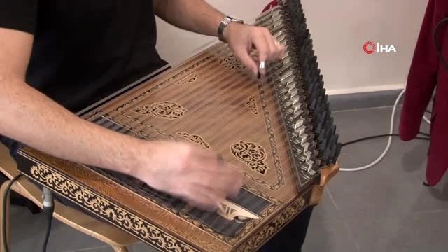 Kartal Belediyesi Yaşlı Bakım ve Huzurevi sakinleri Cumhuriyet coşkusunu kreş öğrencileriyle yaşadı