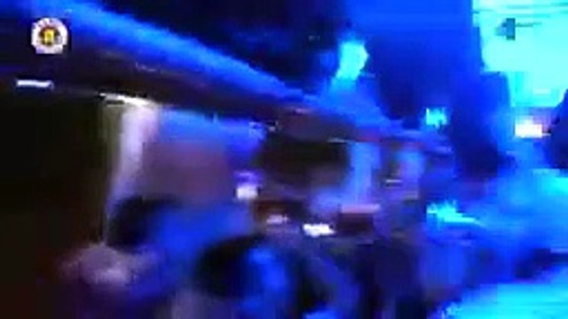 Các cầu thủ CLB Hà Nội ăn mừng cực sôi động trên xe bus sau ngôi vương Cúp Quốc gia 2019 | HANOI FC