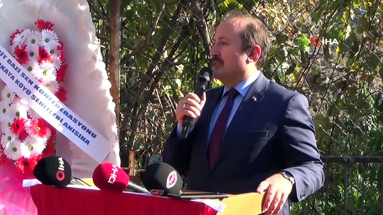 Teröristlerin 26 yıl önce köy basıp şehit ettiği siviller törenle anıldı