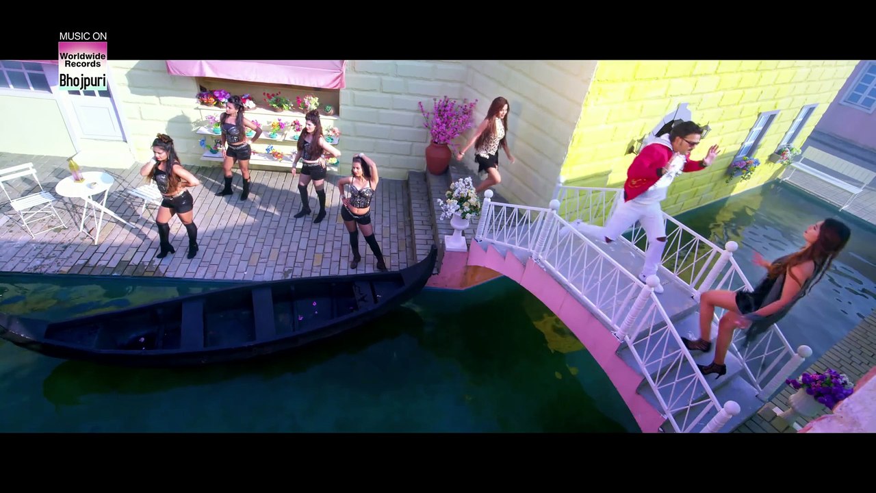 Badnaam Kar Dogi _ Pawan Singh,Priyanka Singh _ Akanksha Sharda ,Sneha Garud _ Bhojpuri Song _ VIDEO ( 1080 X 1920 )