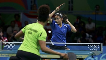 Así fue el espectacular golpe 'ciego' y con giro de una puertorriqueña en un partido de tenis de mesa