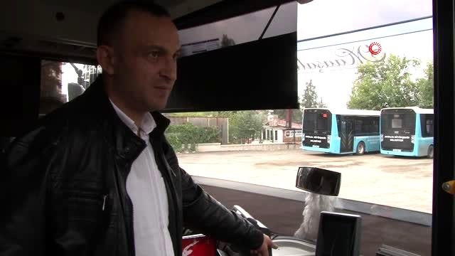 Dürüst şoförün 'Google' sitemi... Google'a 'salak şoför' yazınca ben çıkıyorum