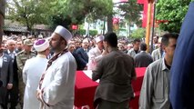 Hatay şehit veteriner uzman çavuş ismail sarıcan son yolculuğuna uğurlandı