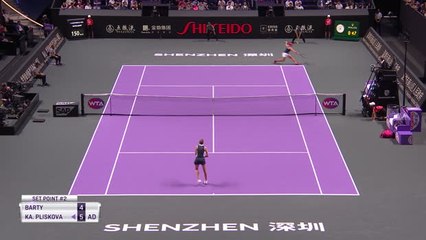 Barty battles back to beat Pliskova