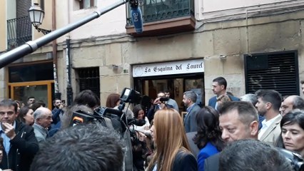 Pedro Sánchez en la calle Laurel