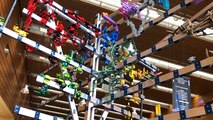 Une station intergalactique géante construite en Lego