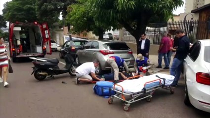 Moto e BMW batem no Centro de Cascavel