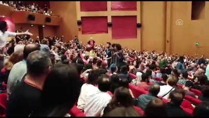 Altın Portakal Film Festivali - Biletsiz iki seyircinin kalkmak istememesi