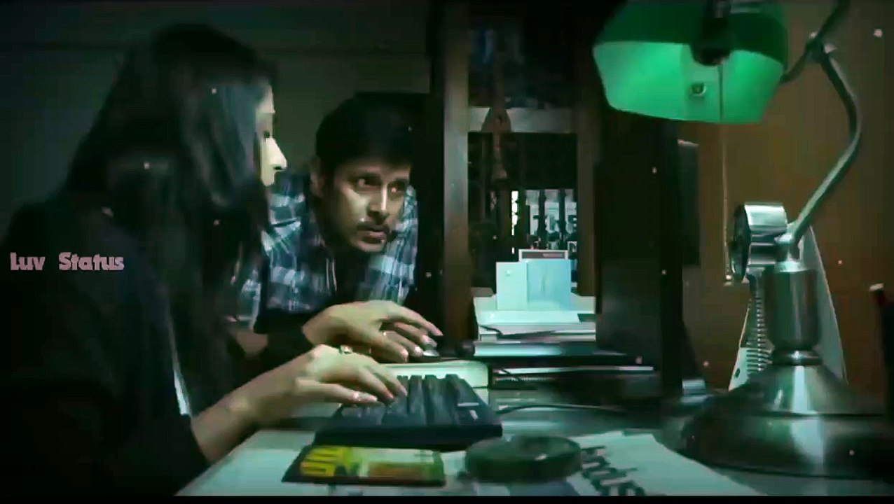 ஒரு பாதி கதவு  Whatsapp status Tamil video Luv status 