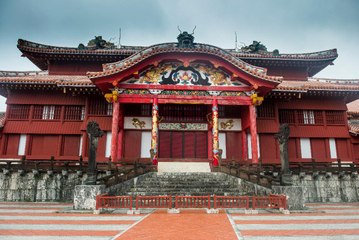 Okinawa's Beloved 500-year-old Shuri Castle Destroyed by Fire