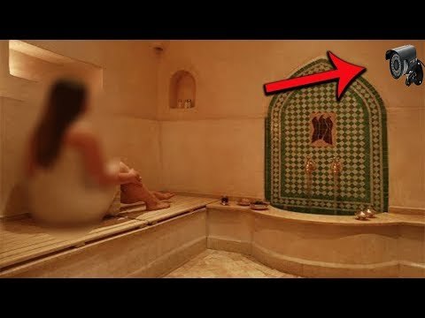 اكتشاف كاميرات مراقبه داخل حمام نساء شعبي فى المغرب