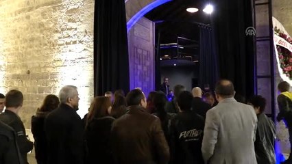 Edirne Devlet Tiyatrosu "Bir Nefes Dede Korkut" oyunuyla perde açtı