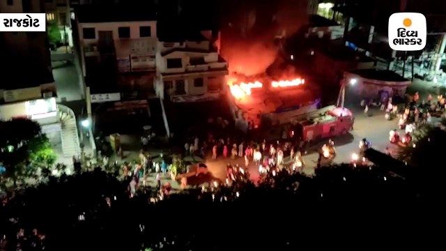 સાધુ વાસવાણી રોડ પર આવેલી સ્પાઇસ હોટેલમાં આગ લાગી, ભારે જહેમત બાદ આગ કાબૂમાં