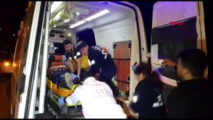 Kağıthane'de otobüs ve iki otomobil birbirine girdi