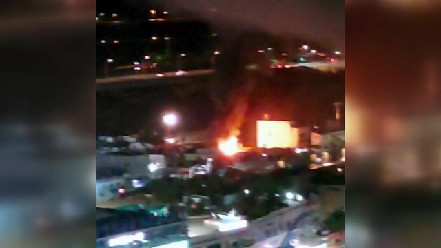 인천 옛 소래포구 어시장서 화재...인명 피해 없어 / YTN