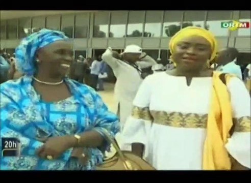 ORTM - Remise de clé de motos au Ministère de l’aménagement pour le 5e recensement général de la population et de l’habitat par le Ministre de l’agriculture