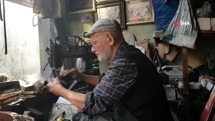 86 yaşındaki ayakkabı tamircisi, tükenmeye yüz tutmuş mesleğiyle direniyor
