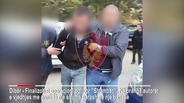 Ora News - Dibër: Policia ndjek grabitësit e banesës e arreston 2. Ikin ata me paratë e vjedhura