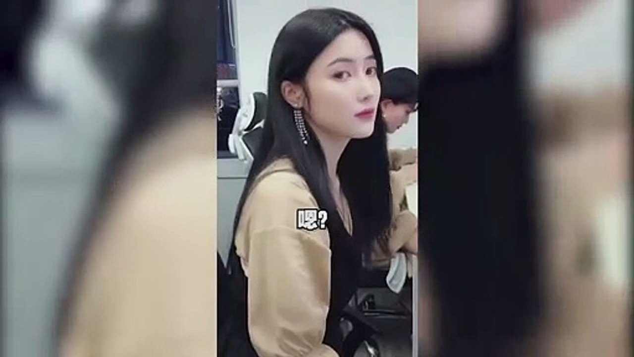 万博小伙子有点皮，单身不是没有原因的！