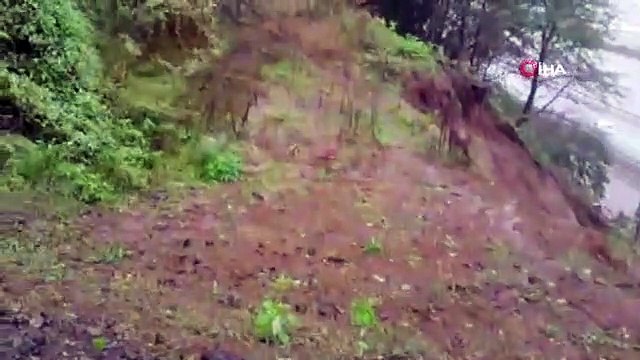 Uzungöl yolundaki heyelan havadan görüntülendi