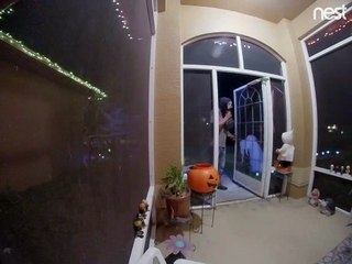 Man Walks Away with Entire Candy Supply