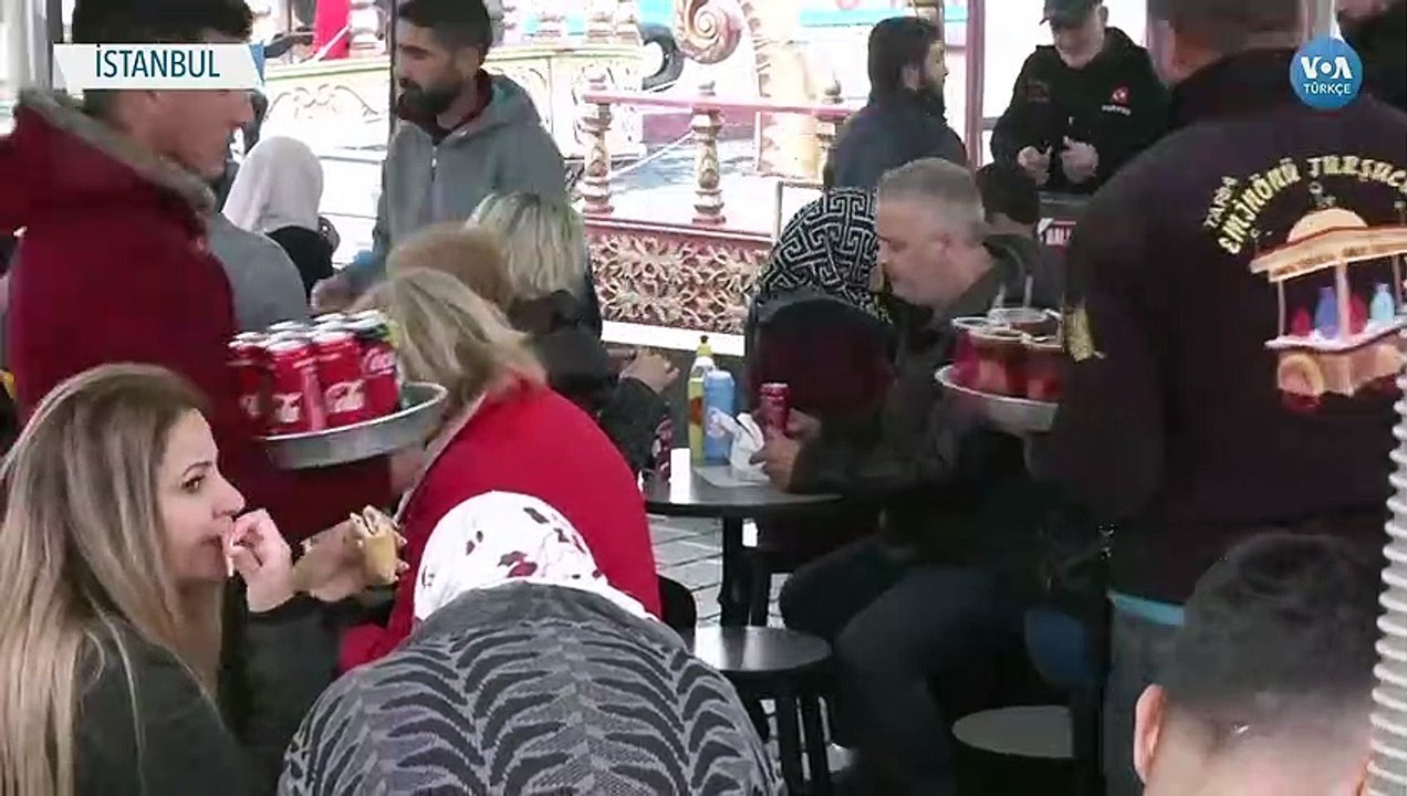 Eminönü’ndeki Tarihi Balıkçı Tekneleri Kaldırılıyor mu?