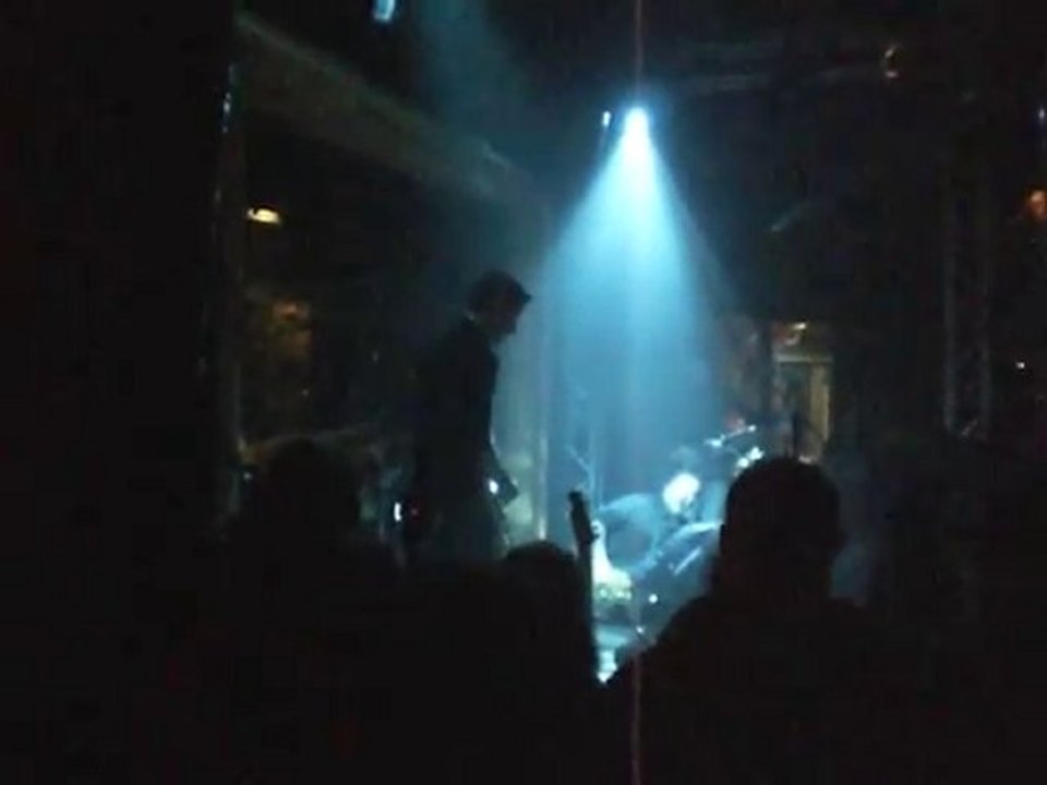 TRUNKS "QUIET CAT" / PARIS, LA FLECHE D'OR, FEVRIER 2008