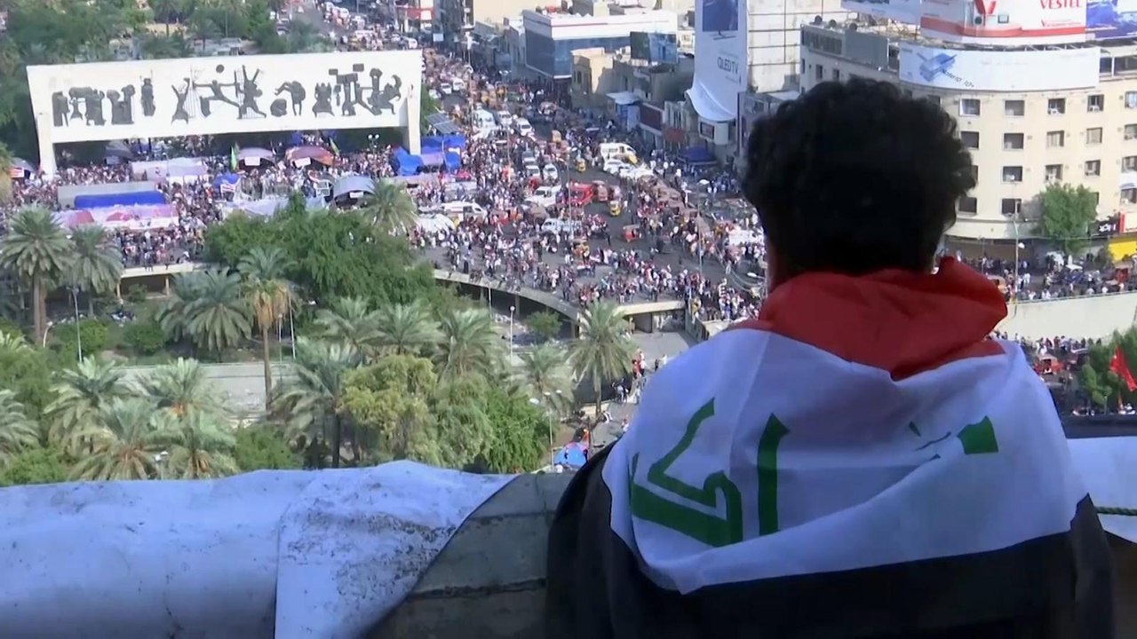 للأسبوع الثاني.. العراقيون يواصلون التظاهر في الشوارع