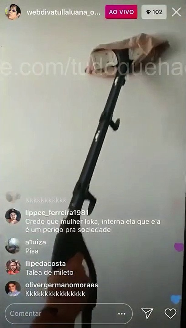 NOVO SURTO DA WEB DIVA TULLA LUANA AO VIVO