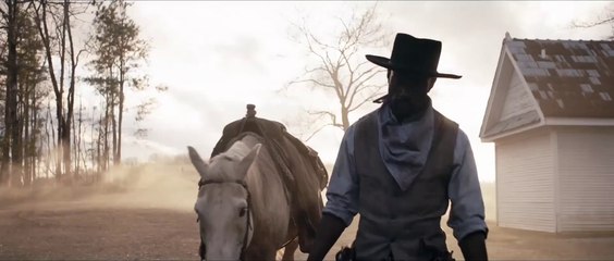 HELL ON THE BORDER movie - Ron Perlman, Frank Grillo