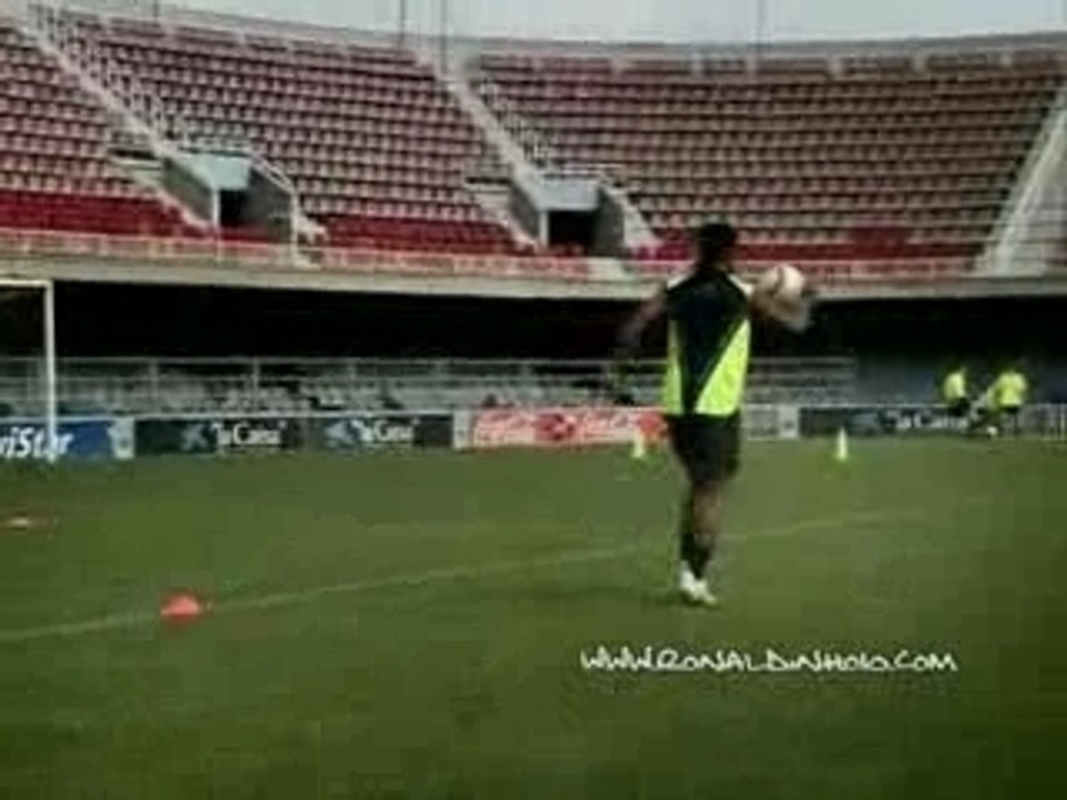 RONALDINHO!!!!