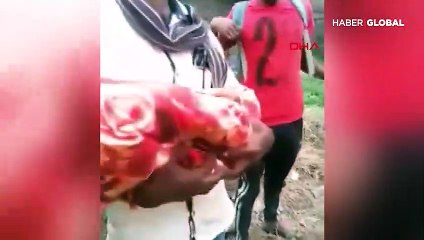 Kız bebeği canlı canlı gömmeye çalışırken yakalandılar