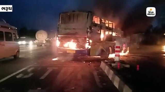 લુવારા પાટિયા પાસે લક્ઝરી બસ અને ટેન્કર વચ્ચે અકસ્માત બાદ આગ લાગી, ત્રણ લોકોનાં મોત