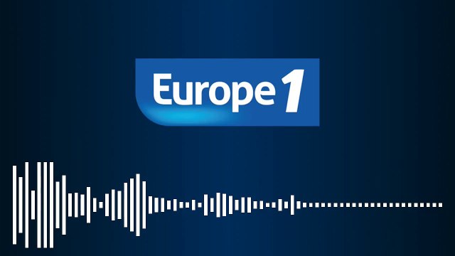 A la gare Montparnasse à Paris, les voyageurs montrent des signes d’impatience