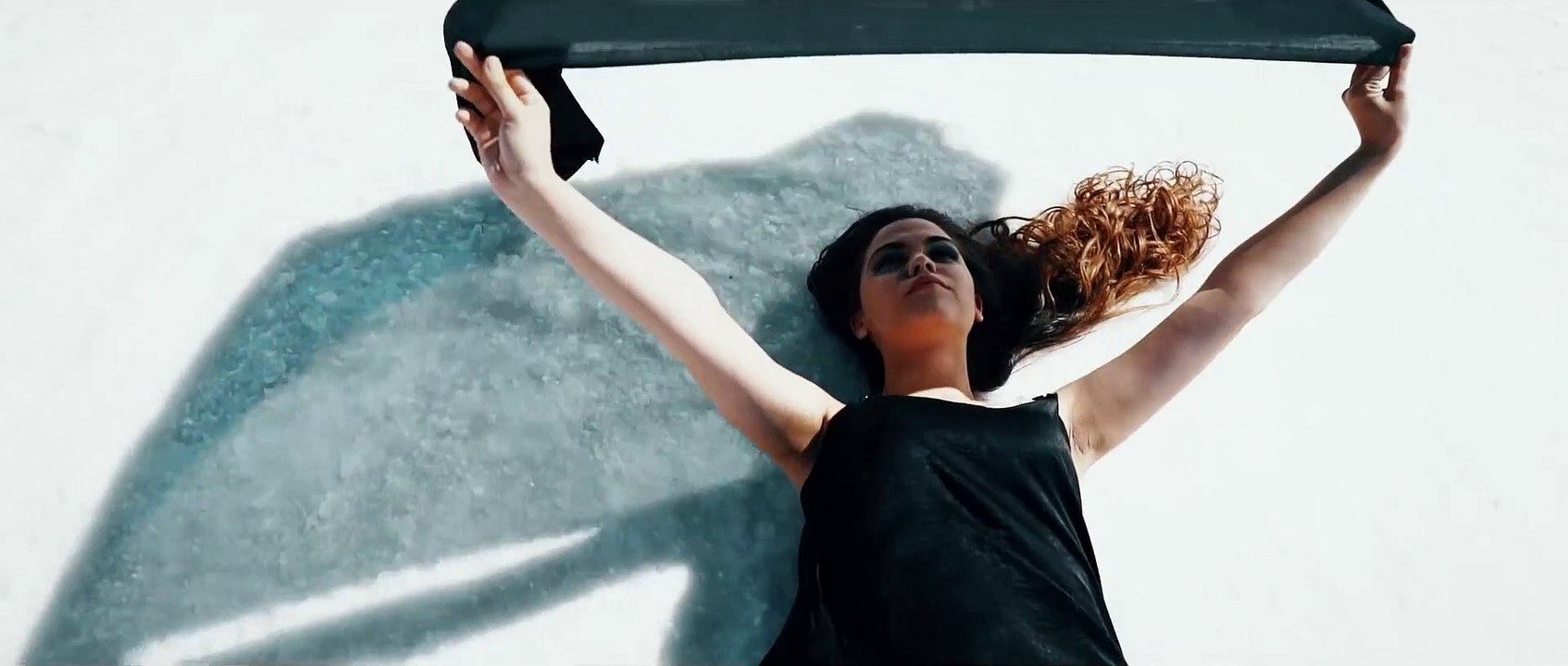 Yiğit Mahzuni feat. Genco Arı – Şefaat (Official Video)