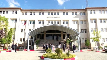 Bakan Selçuk: "Şırnak'ın eğitim meselelerine parmak basmak, emarını çekmek için geldik"