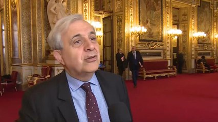 اليمين الفرنسي يستعد لطرح مشروع قانون لحظر القوائم الانتخابية للجاليات