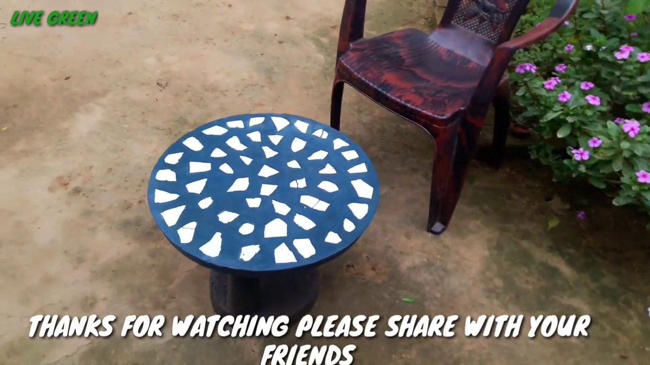 Beautiful coffee table for your garden