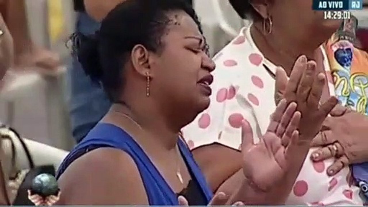 LOUVAREMOS AO SENHOR BANDA MUNDIAL