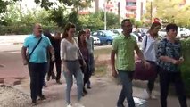 Servis beklerken 21 yerinden bıçaklayan eski eşini tinerci zannetti