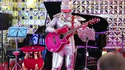 10 Ways JAPAN is 10 Years Ahead of the World