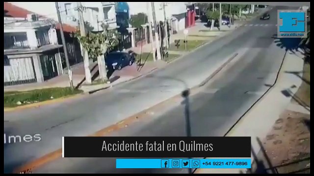 Quilmes: cuatro jóvenes murieron al chocar el auto en el que viajaban contra una palmera