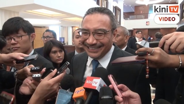Hishammuddin ketawa kenyataan rapat dengan PM terlepas tindakan undang-undang